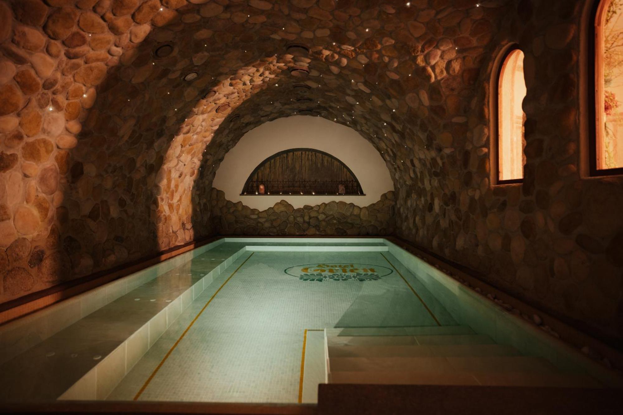 Hotel Grien オルティゼーイ エクステリア 写真