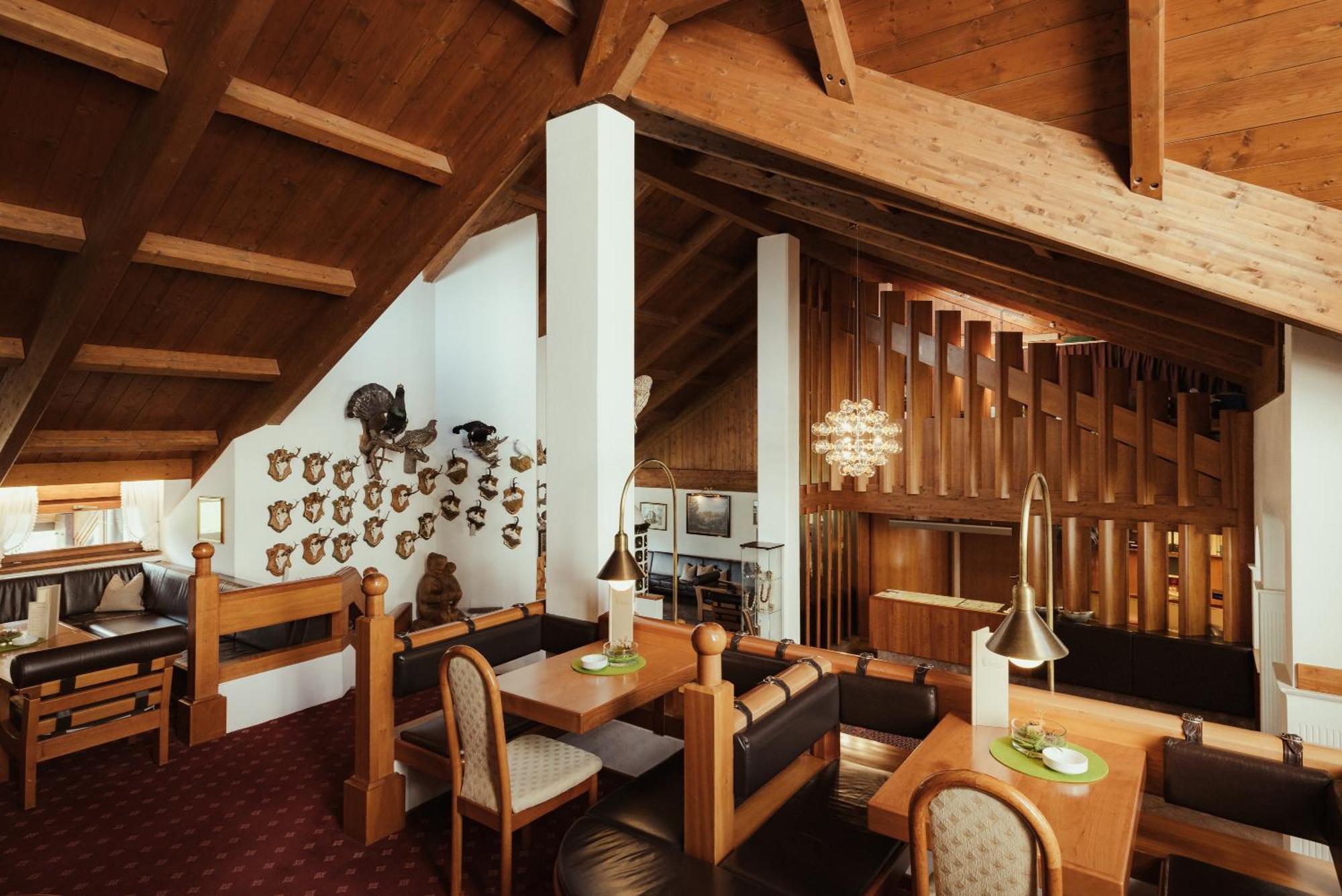 Hotel Grien オルティゼーイ エクステリア 写真