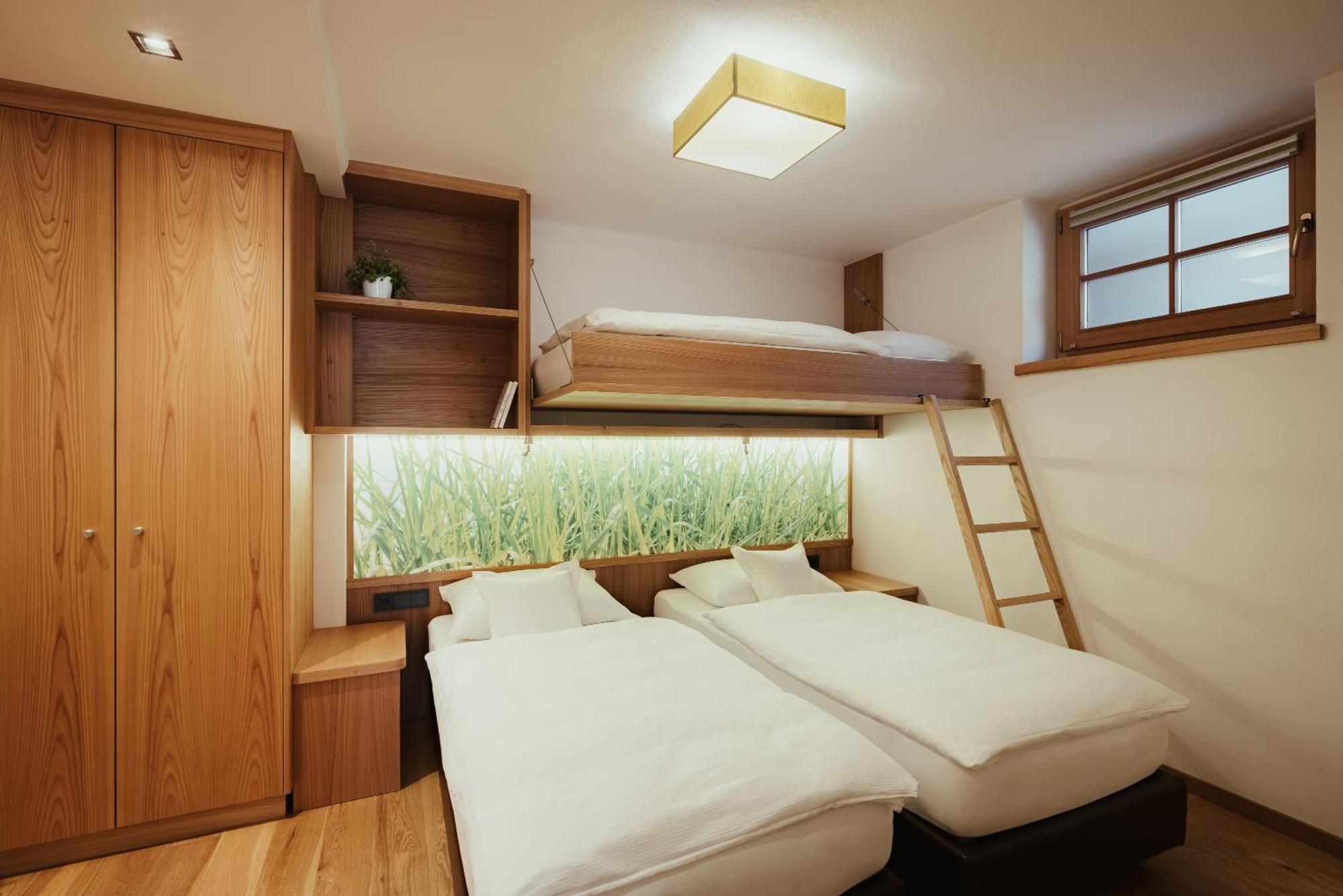Hotel Grien オルティゼーイ エクステリア 写真